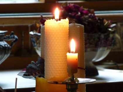 Beeswax candle